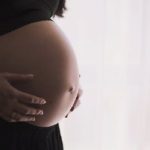 妊娠中の便秘でいきむのは大丈夫？いきむときに気をつけるべきこと